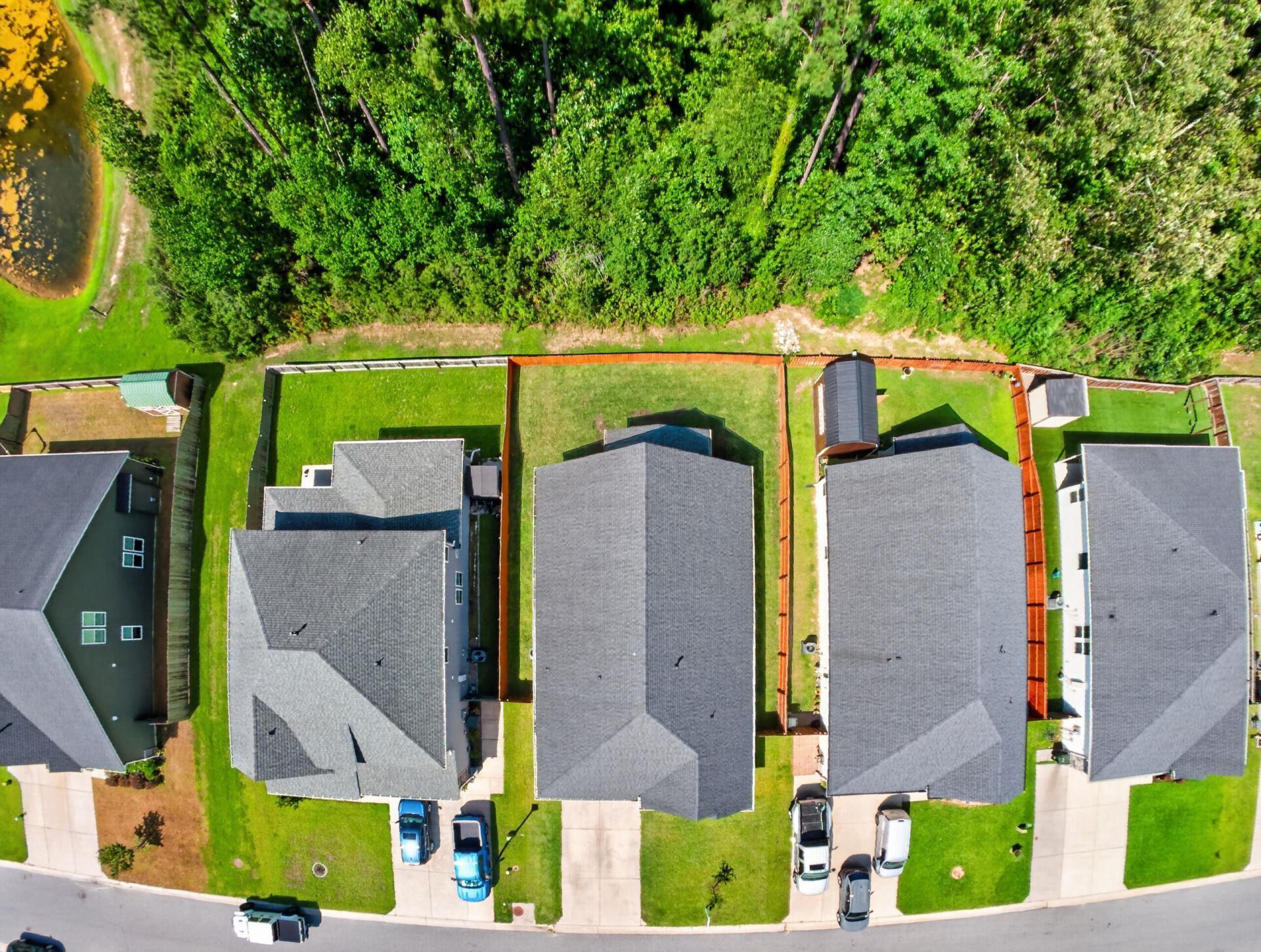 276 Whirlaway Drive Photo 34