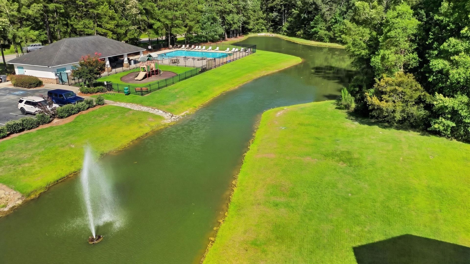 276 Whirlaway Drive Photo 38