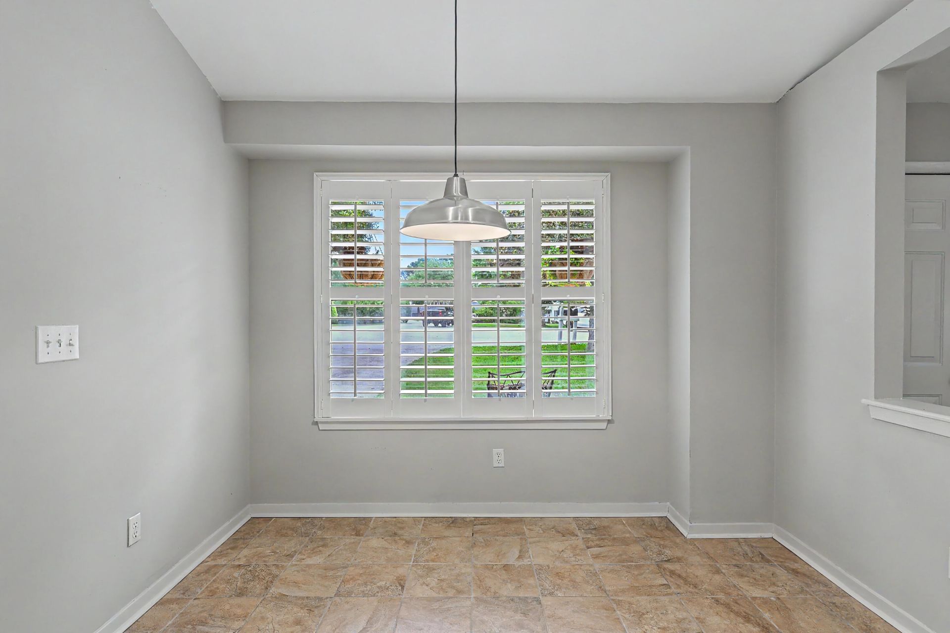 1453 Cypress Court Photo 16