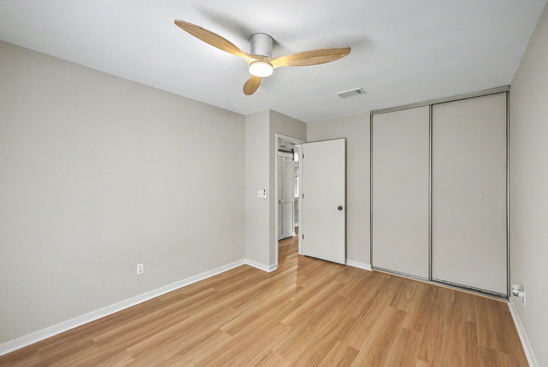 1453 Cypress Court Photo 28