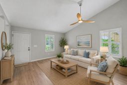 1453 Cypress Court photo 4