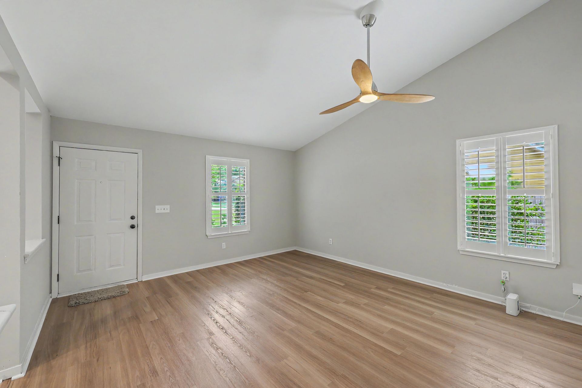 1453 Cypress Court Photo 9
