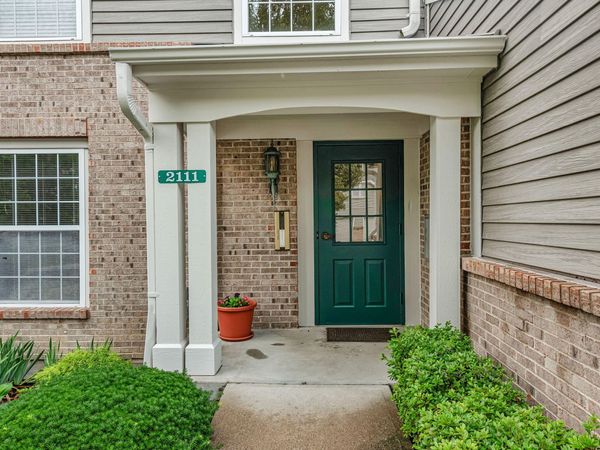 2111 Clareglen Drive, Unit 203, Crescent Springs, KY 41017