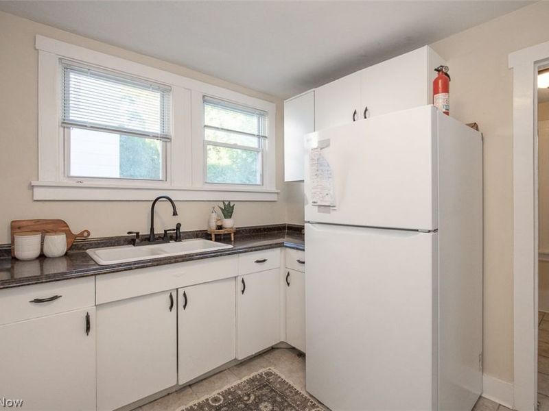 12617 Hirst Avenue, Cleveland, OH 44135 Photo 12