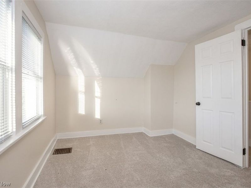 12617 Hirst Avenue, Cleveland, OH 44135 Photo 22