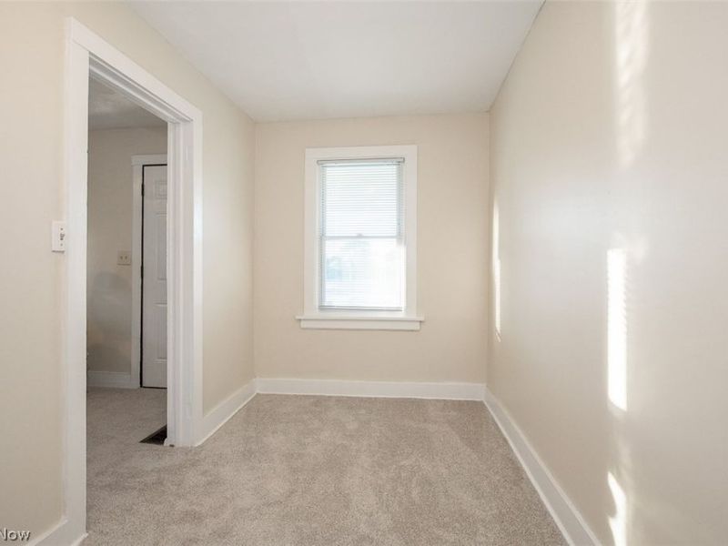 12617 Hirst Avenue, Cleveland, OH 44135 Photo 7
