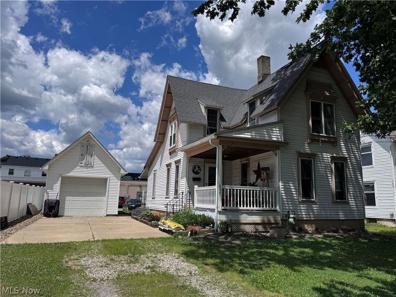 237 N Broadway, Medina, OH 44256 Photo 5
