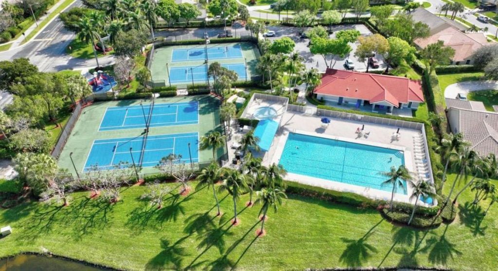 6711 Green Island Circle , Lake Worth, FL 33463 Photo
