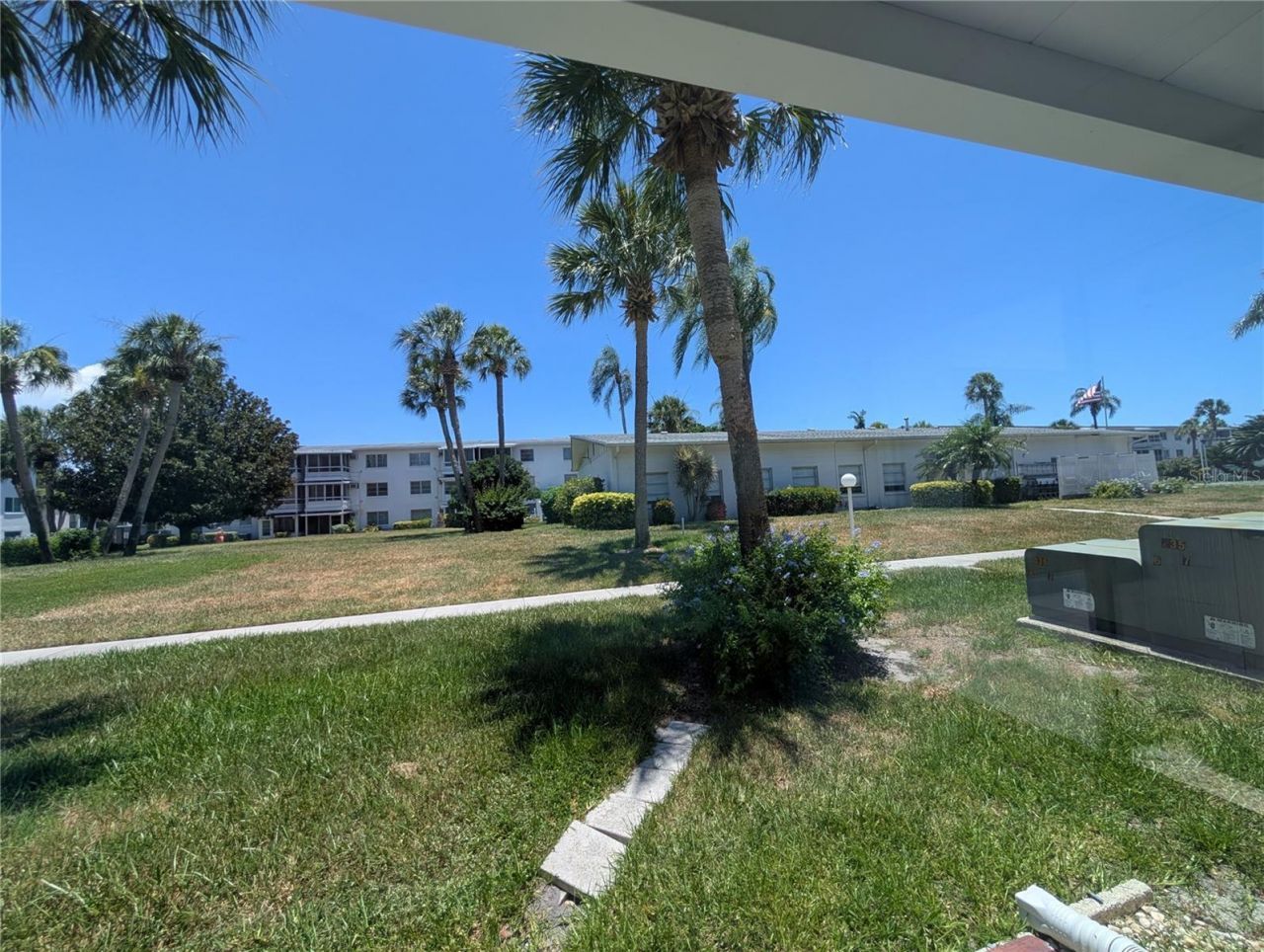 2008 Canal Drive , Unit M3, Bradenton, FL 34207 Photo