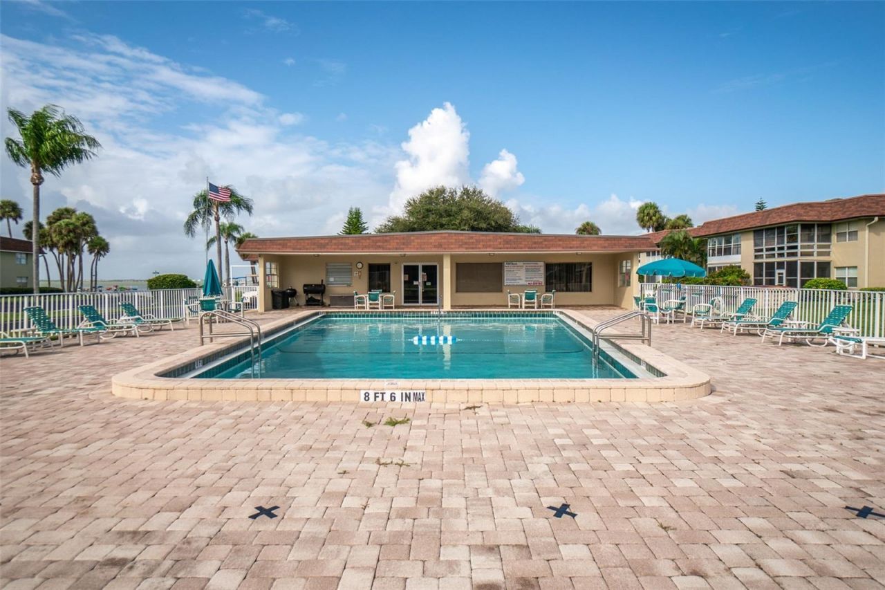 6500 Falcon Way , Unit 19D, Cape Canaveral, FL 32920 Photo
