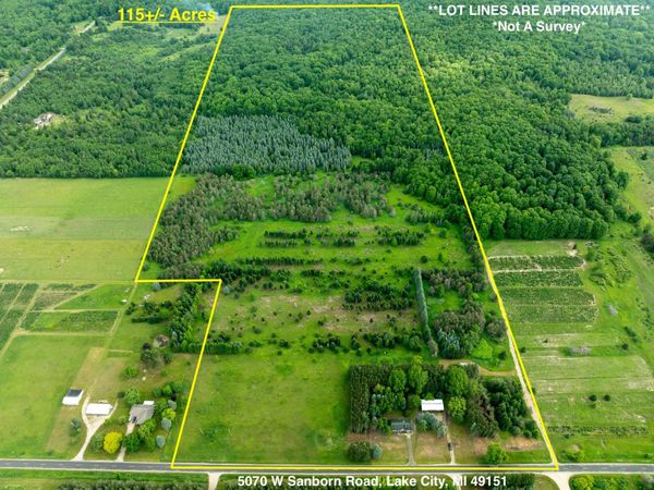 5070 W Sanborn Road, Lake City, MI 49651