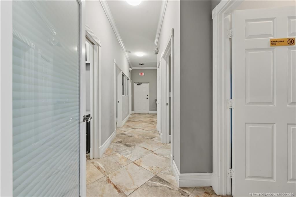 3193 SE Dixie Highway , Stuart, FL 34997 Photo