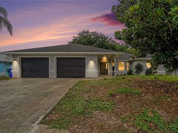 127 Friar Court , Sebastian, FL 32958