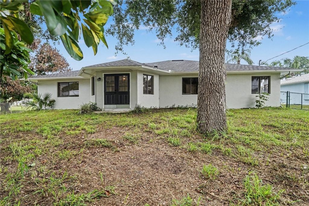 127 Friar Court , Sebastian, FL 32958 Photo