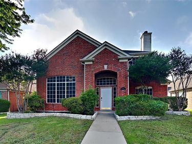 6916 Chateau Drive, Frisco, TX 75035