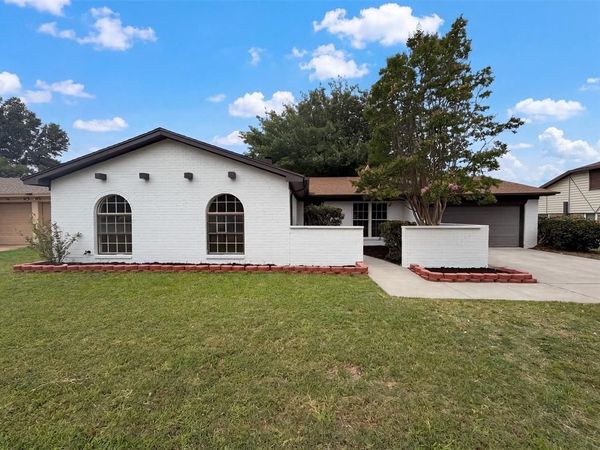 3729 Venice Drive, North Richland Hills, TX 76180