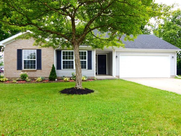 1 Dryhill Court, Lebanon, OH 45036