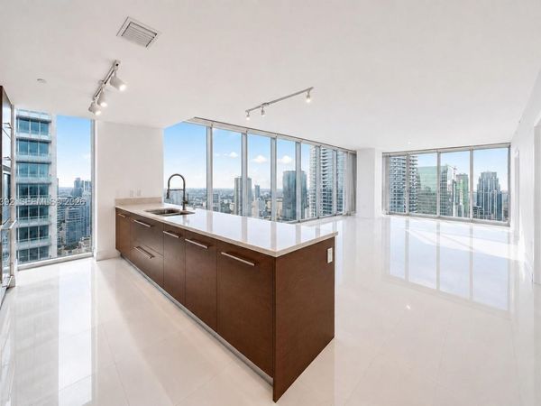 475 BRICKELL AVE, Unit 4715, Miami, FL 33131