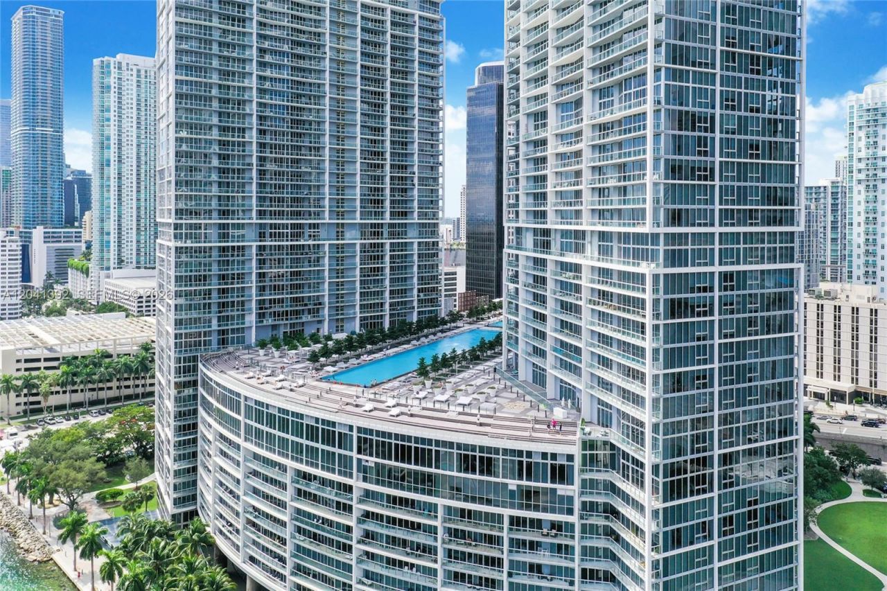 475 Brickell Ave, Unit 4715, Miami, FL 33131 Photo
