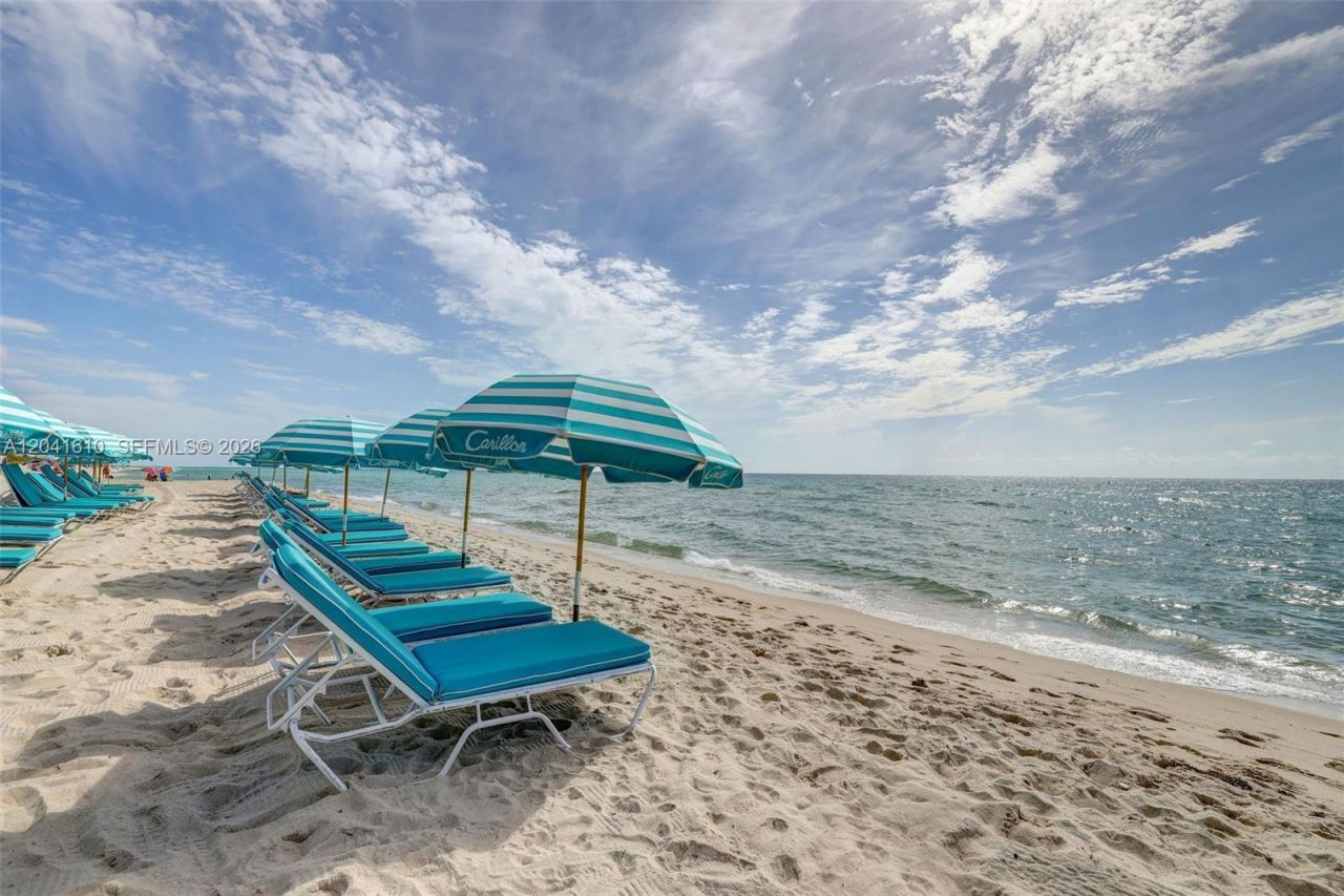 6801 Collins Ave, Unit DOOR 606, Miami Beach, FL 33141 Photo