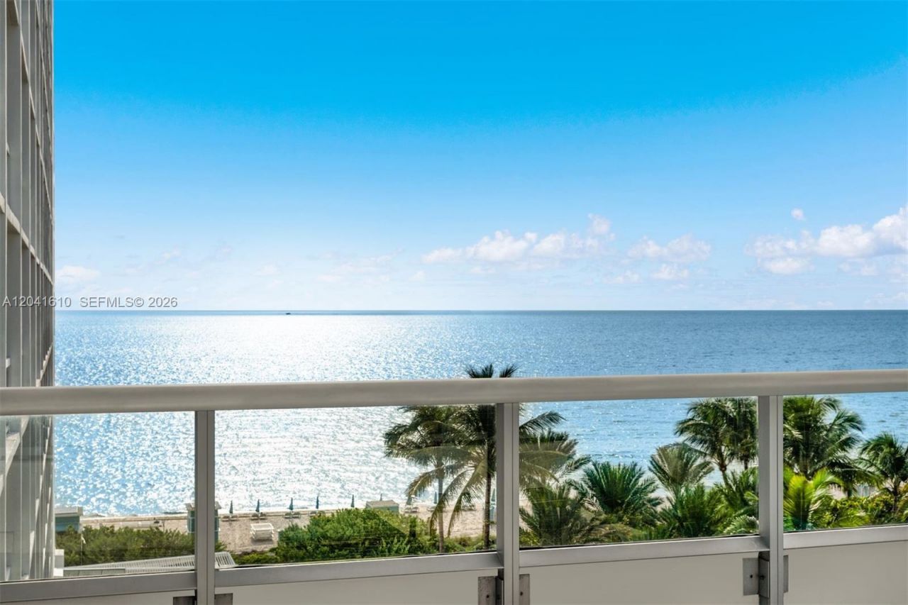 6801 Collins Ave, Unit DOOR 606, Miami Beach, FL 33141 Photo