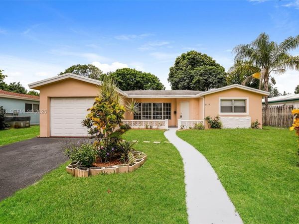 3333 NW 32nd Ct , Lauderdale Lakes, FL 33309