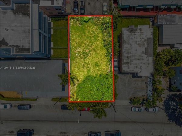 219 SW 16th Ave , Miami, FL 33135