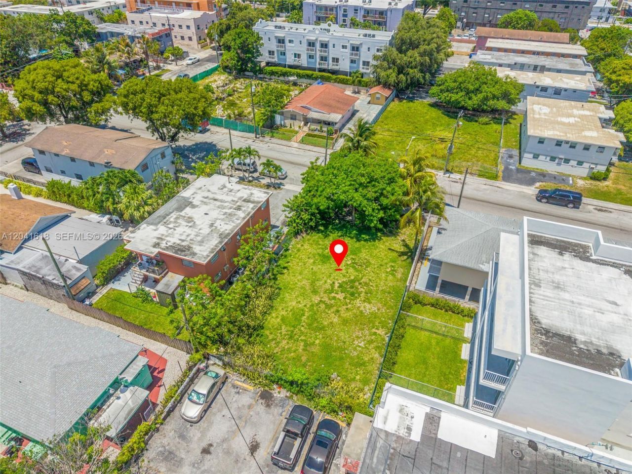 219 SW 16th Ave , Miami, FL 33135 Photo