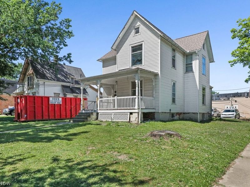 243 N Broadway, Medina, OH 44256 Photo 12