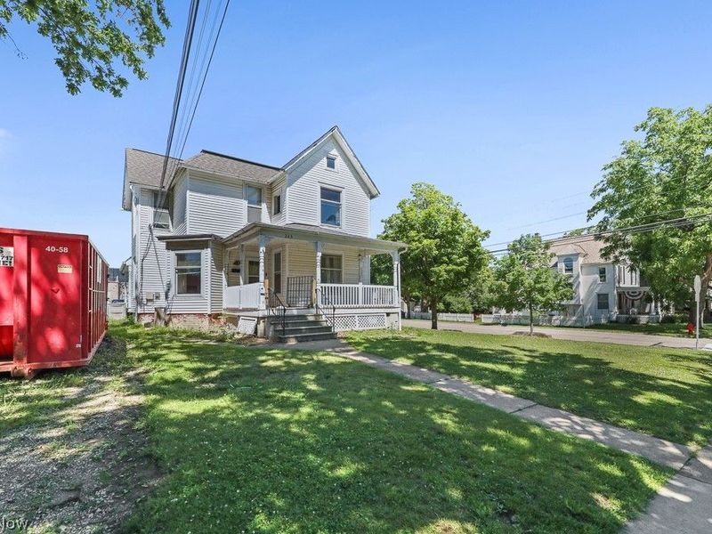 243 N Broadway, Medina, OH 44256 Photo 15