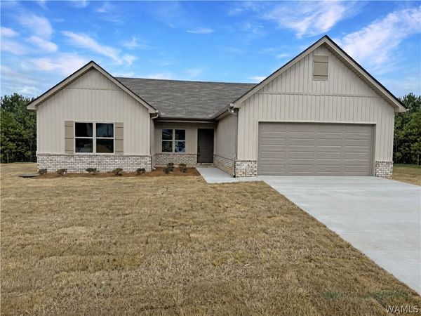18068 Northview Circle, Northport, AL 35475