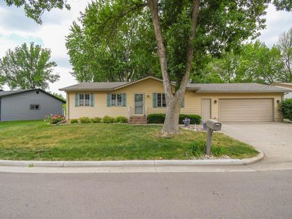 4311 W Mesa Pass Sioux Falls, SD 57106