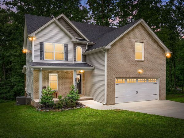 4515 Chester Harris Road , Woodlawn, TN 37191