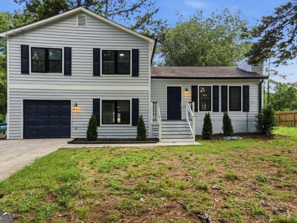 2857 Cherokee Cove, Stone Mountain, GA 30087