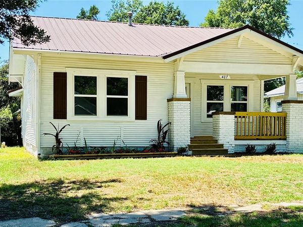 407 S 8th Street, Okemah, OK 74859