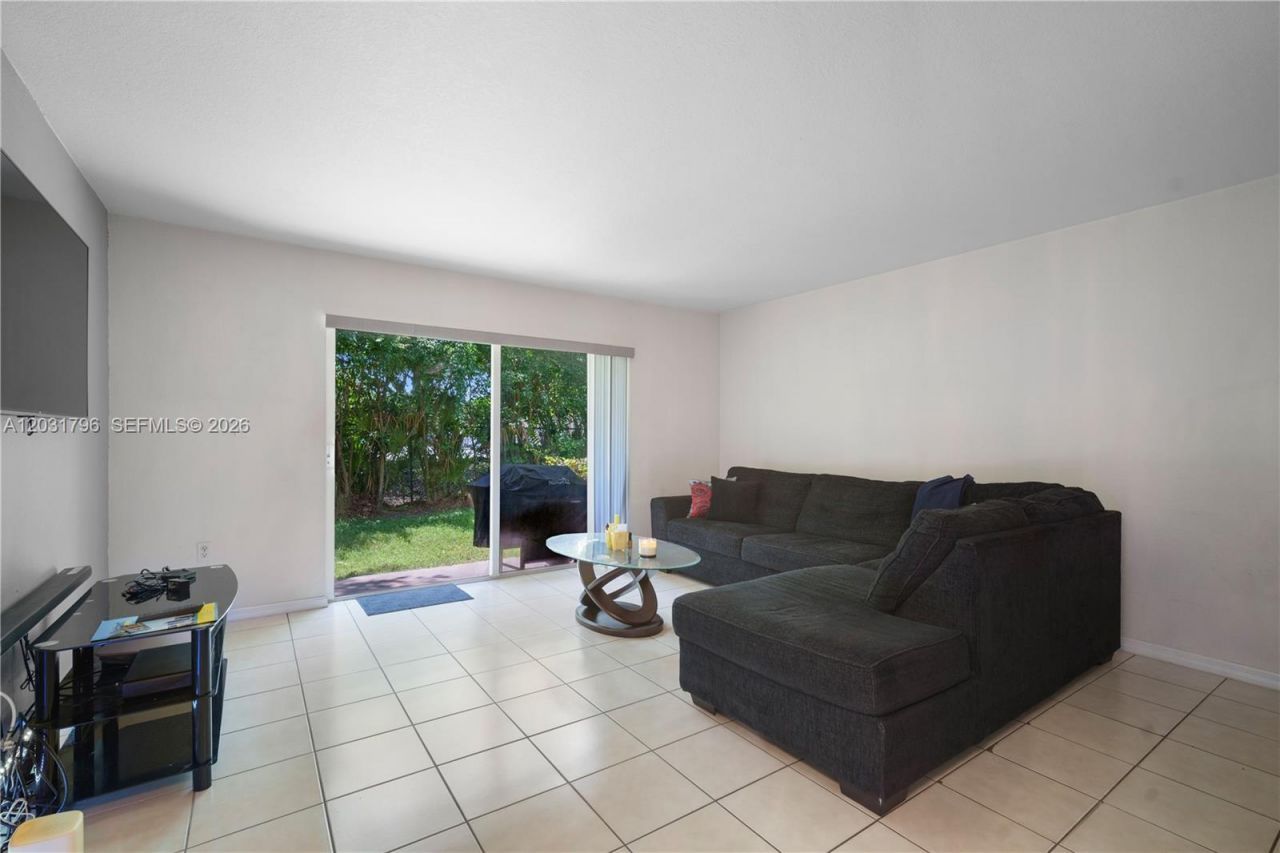 3073 SW 128th Ave, Unit 109, Miramar, FL 33027 Photo