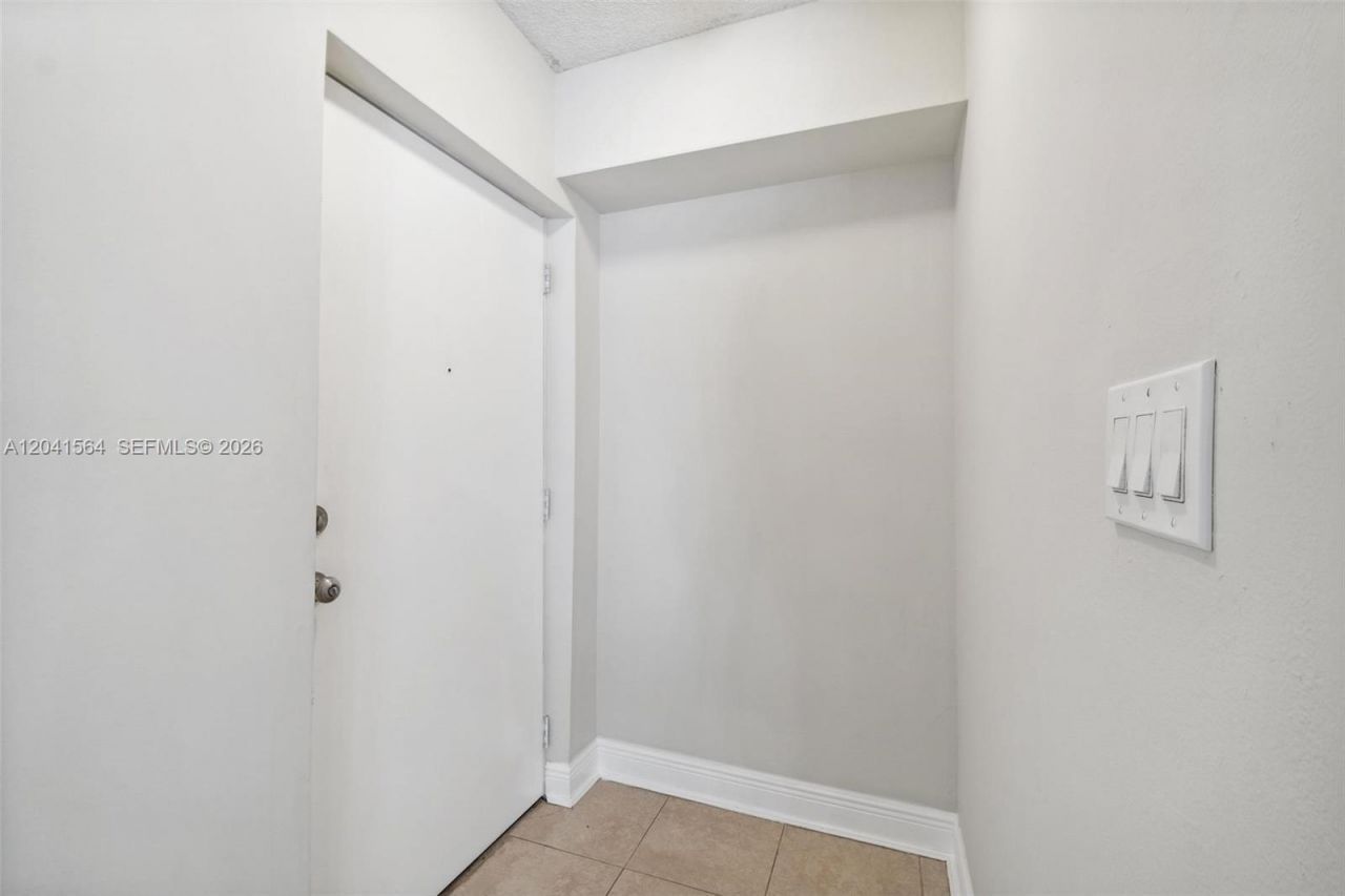 5672 Rock Island Rd , Unit 254, Tamarac, FL 33319 Photo