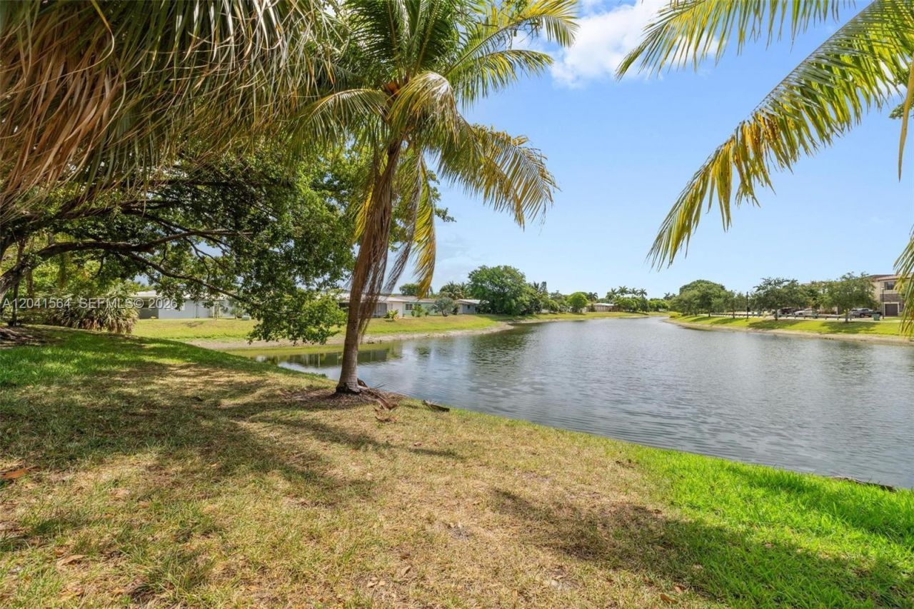 5672 Rock Island Rd , Unit 254, Tamarac, FL 33319 Photo