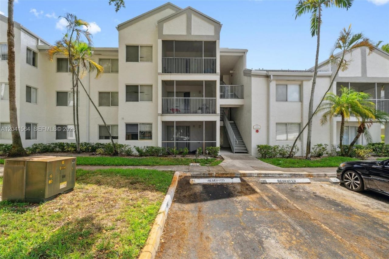 5672 Rock Island Rd , Unit 254, Tamarac, FL 33319 Photo