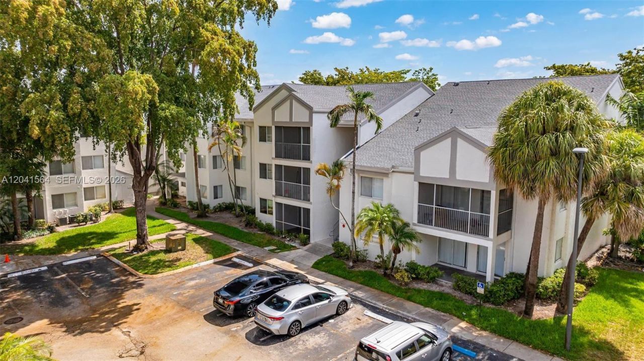 5672 Rock Island Rd , Unit 254, Tamarac, FL 33319 Photo