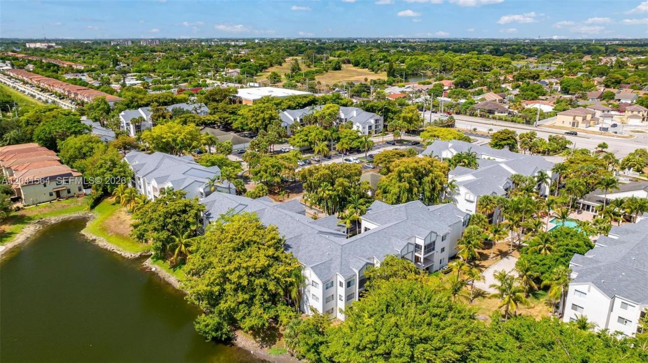 5672 Rock Island Rd , Unit 254, Tamarac, FL 33319 Photo