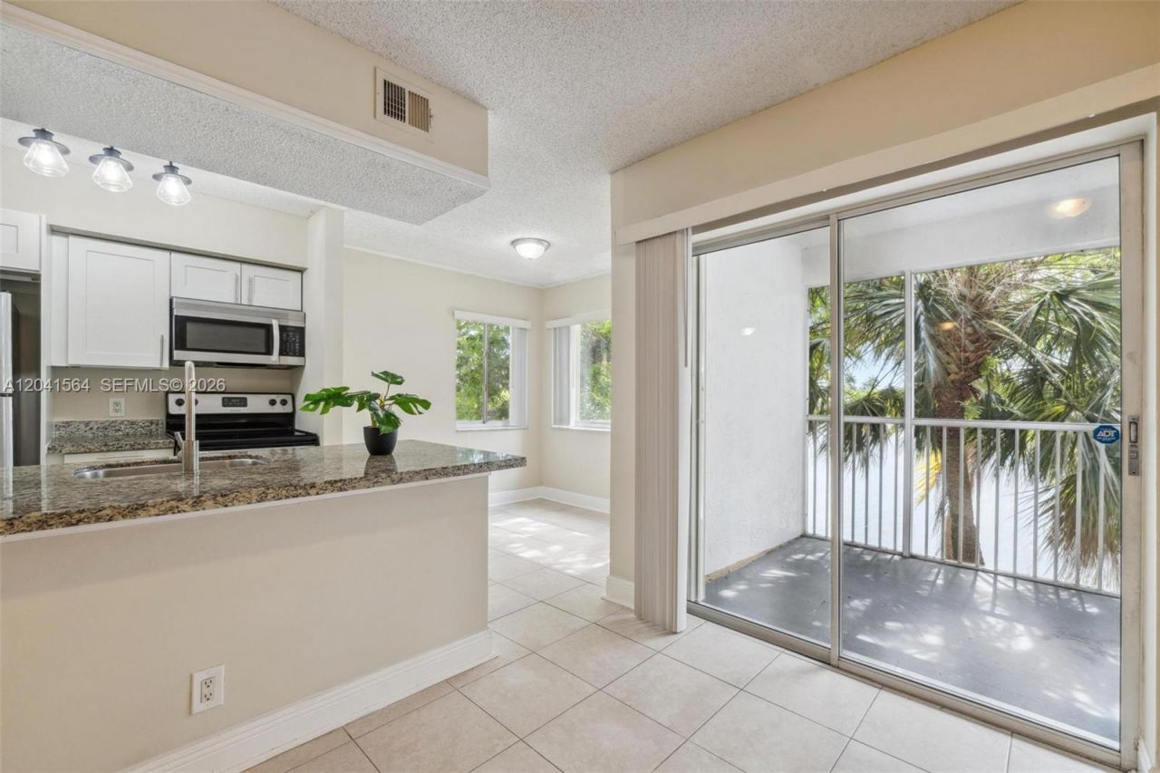 5672 Rock Island Rd , Unit 254, Tamarac, FL 33319 Photo