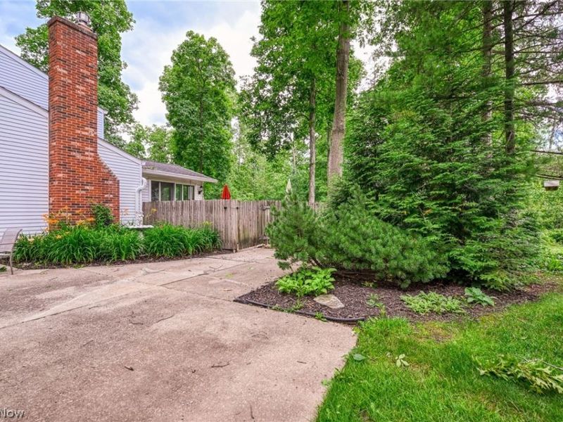 6011 Bradford Way, Hudson, OH 44236 Photo 4