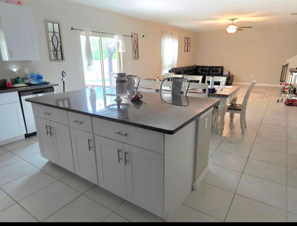 1561 Flower Dust Drive , Ruskin, FL 33570 Photo