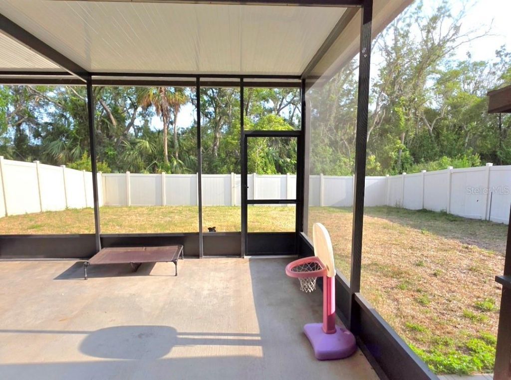 1561 Flower Dust Drive , Ruskin, FL 33570 Photo