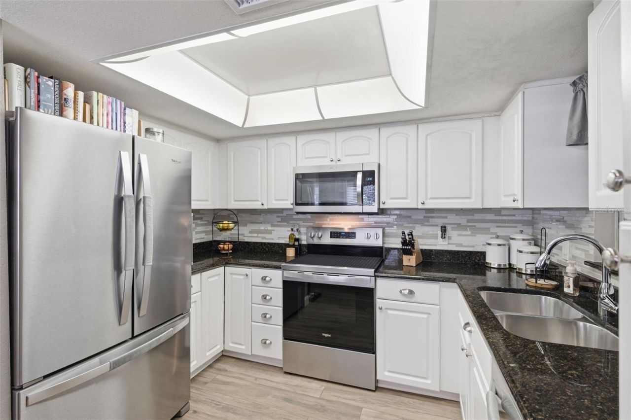 2947 25th Avenue N, Saint Petersburg, FL 33713 Photo