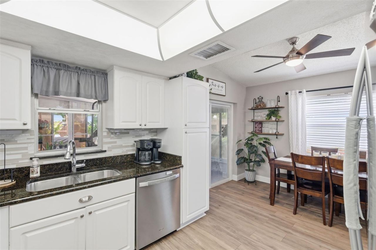 2947 25th Avenue N, Saint Petersburg, FL 33713 Photo
