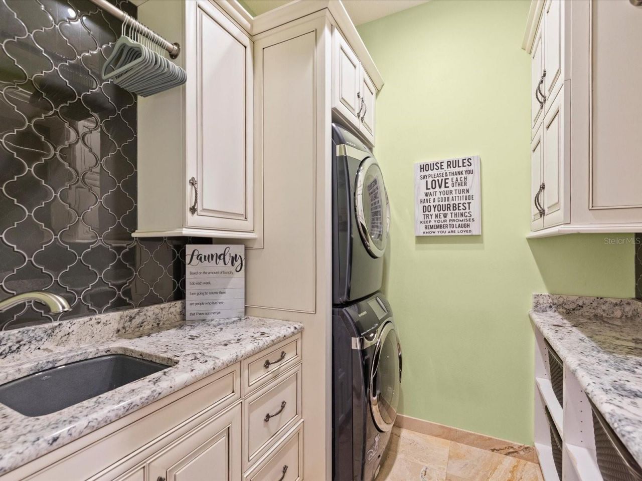 2057 N Pointe Alexis Drive, Tarpon Springs, FL 34689 Photo