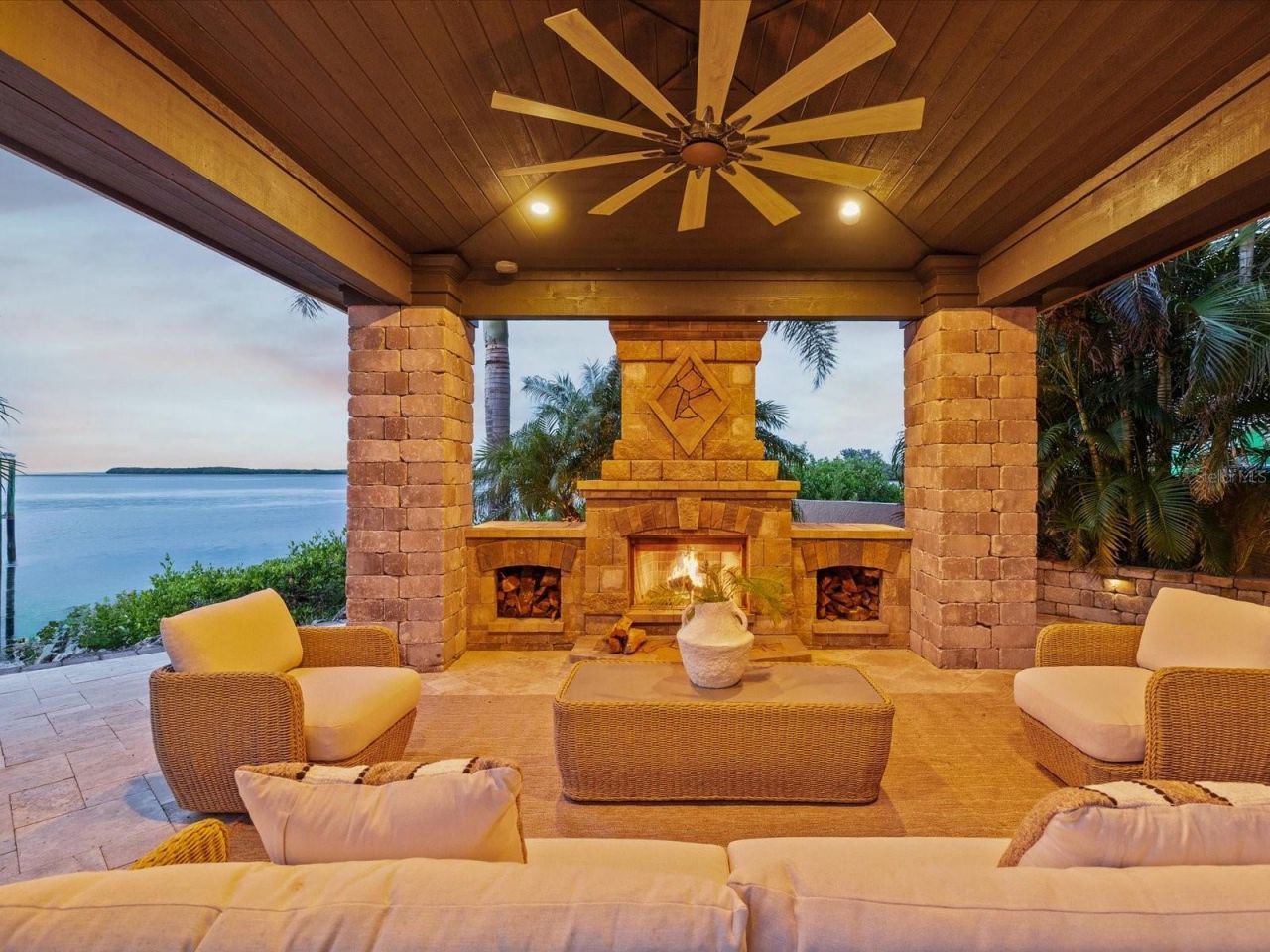 2057 N Pointe Alexis Drive, Tarpon Springs, FL 34689 Photo