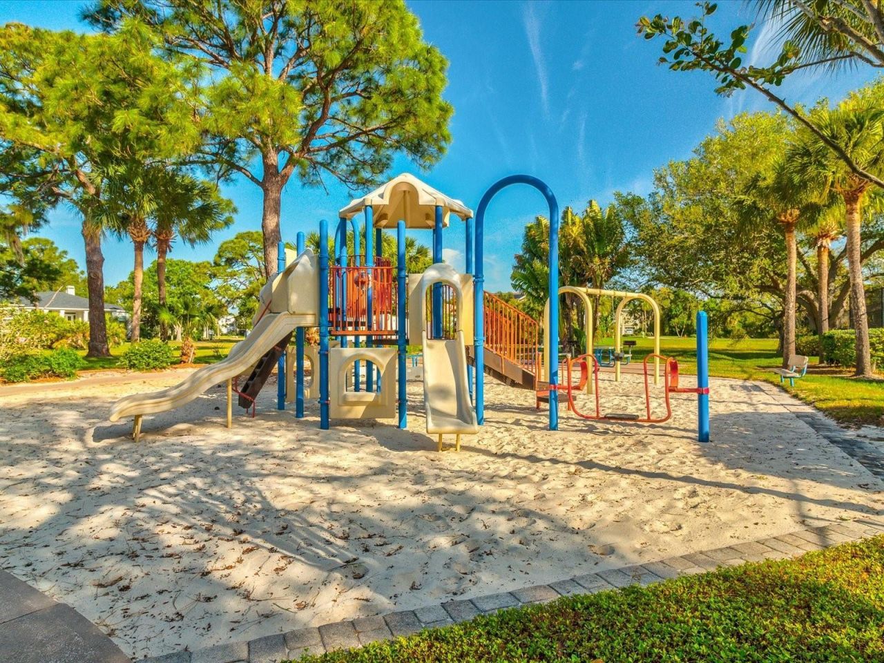 2057 N Pointe Alexis Drive, Tarpon Springs, FL 34689 Photo
